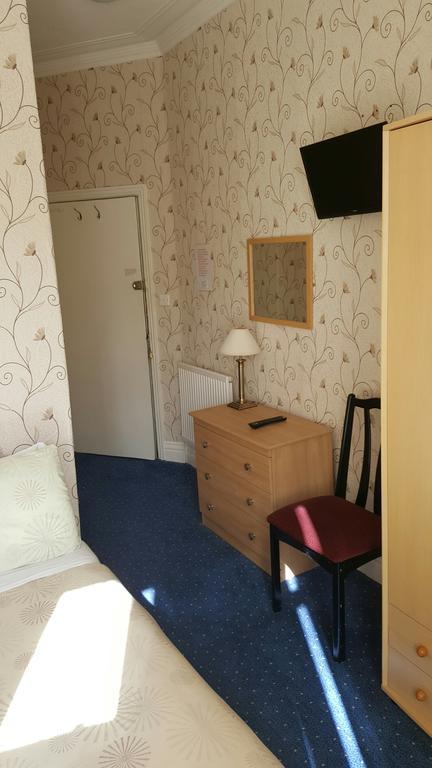 Guest house Olivers Strickley Over 35 Years Only Blackpool